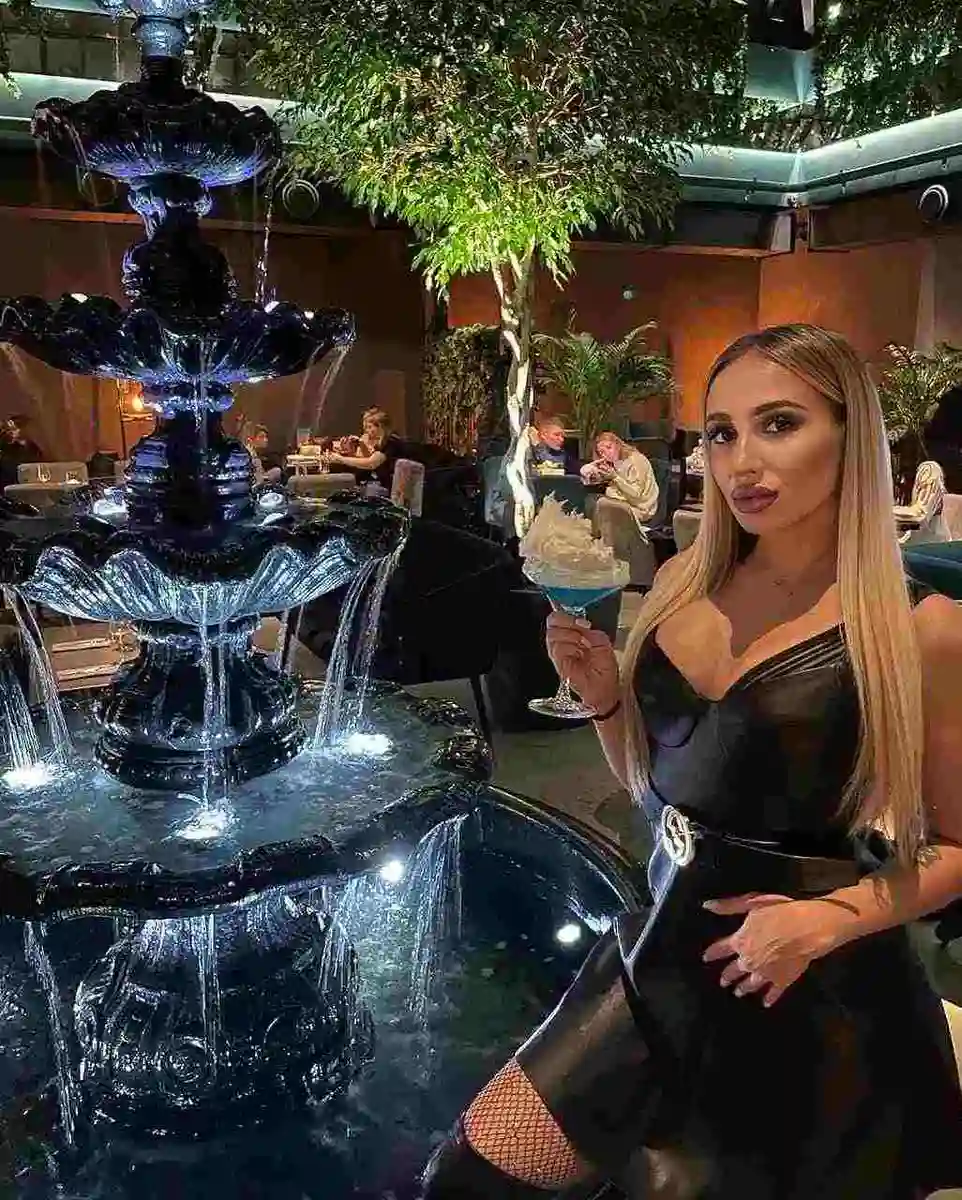 Abella escort in Dubai