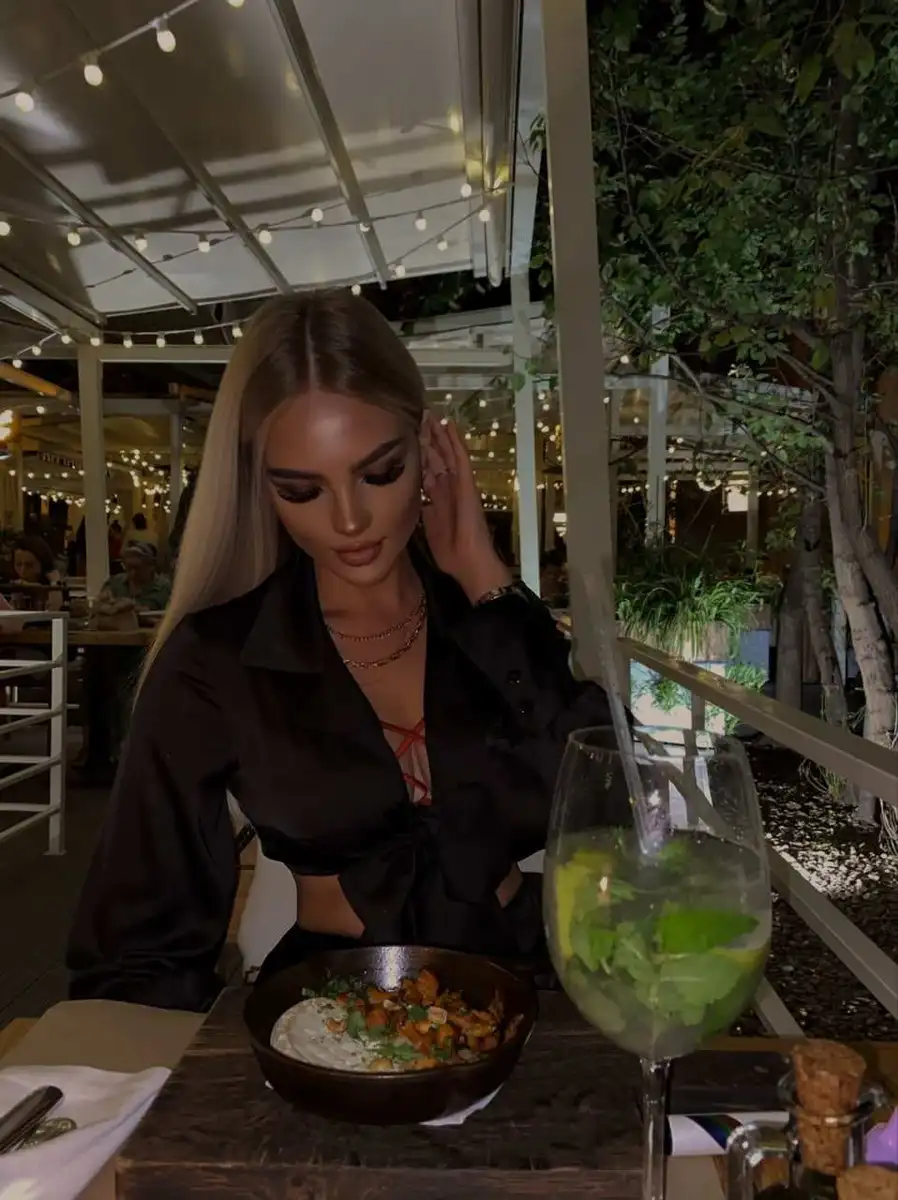 Adeline escort in Dubai