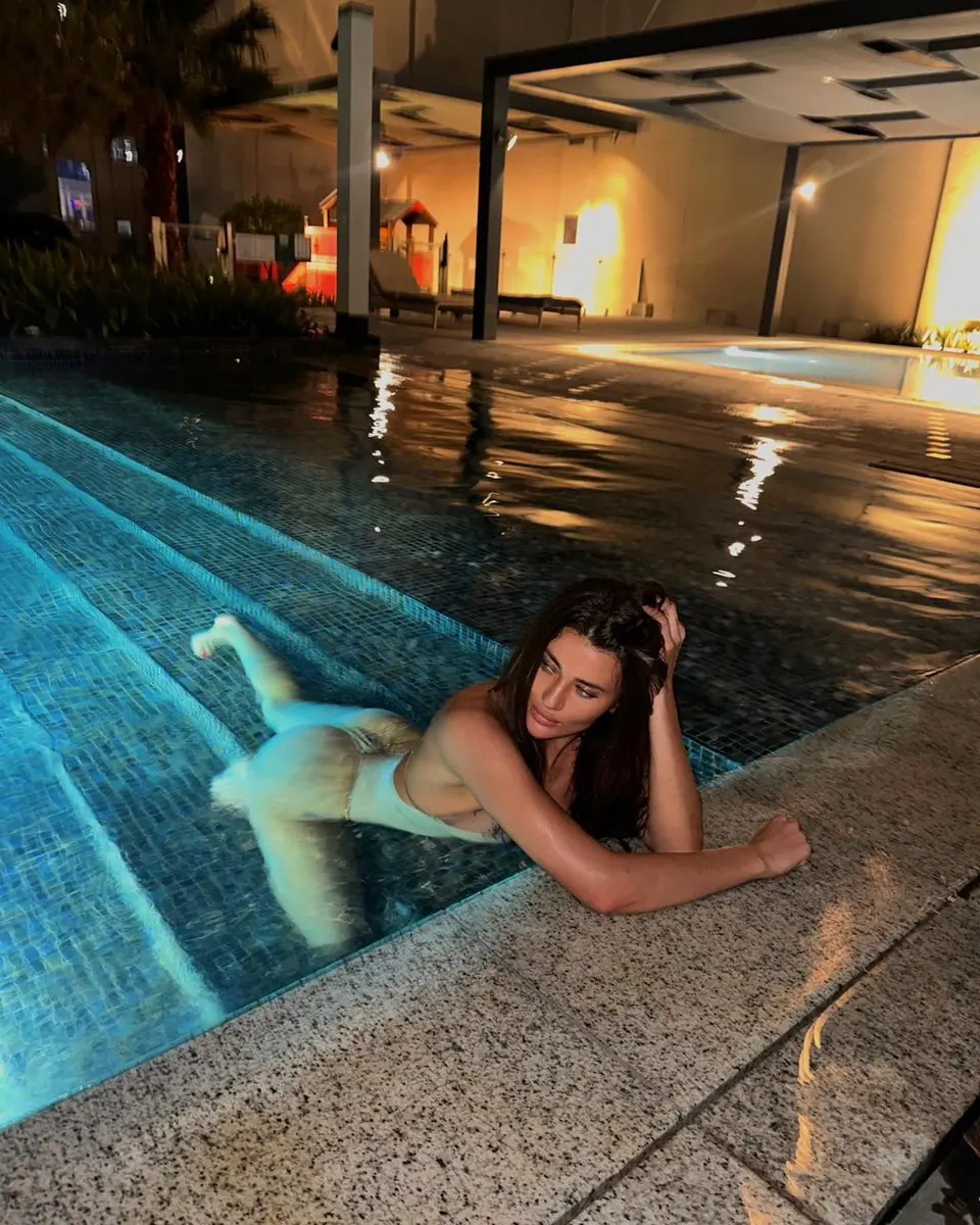 Alexandra escort in Dubai
