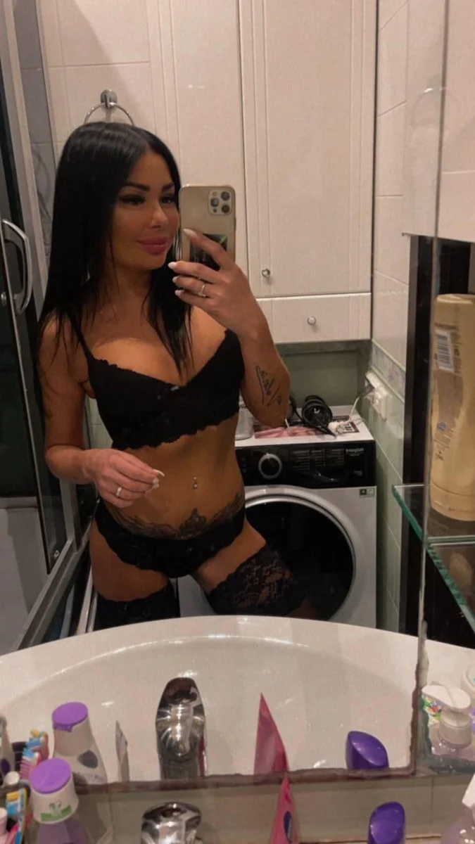 Alice escort in Dubai