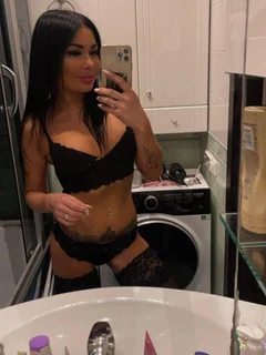 Alice escort in Dubai