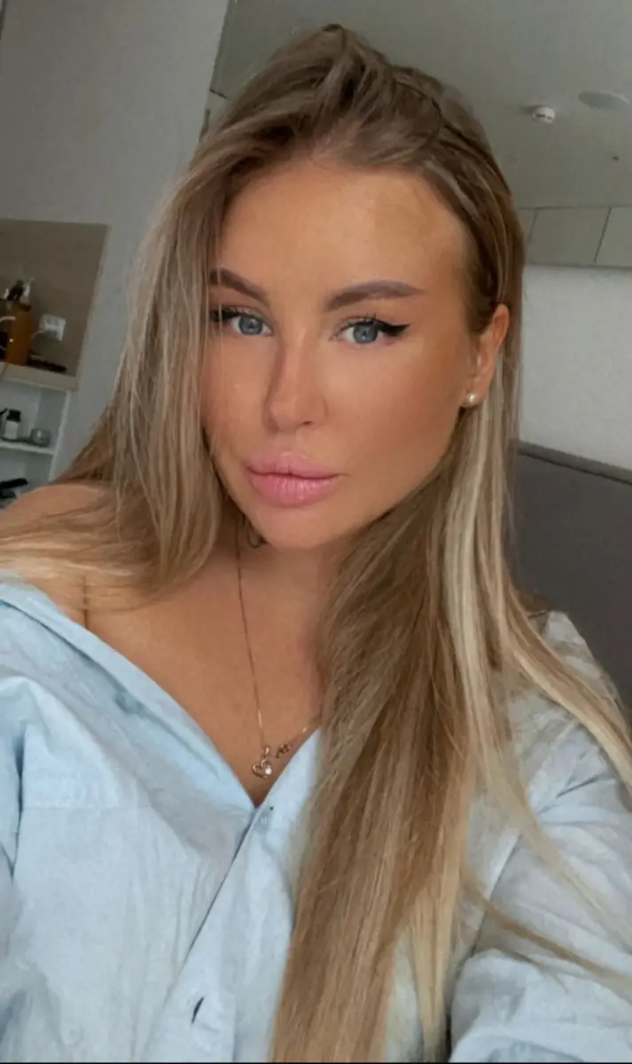 Alina escort in Dubai