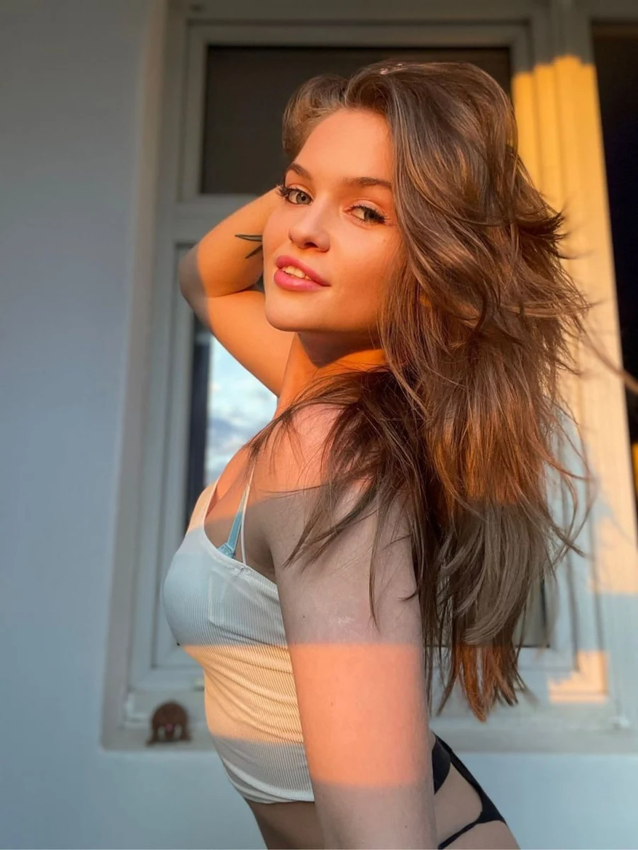 Ameli escort in Dubai