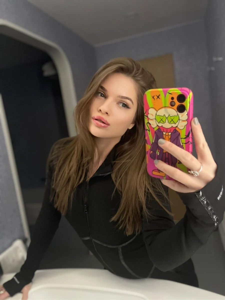Ameli escort in Dubai