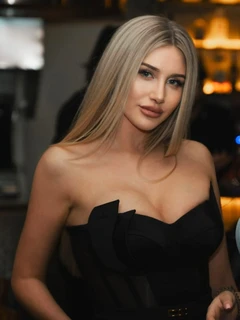 Amelia escort in Dubai