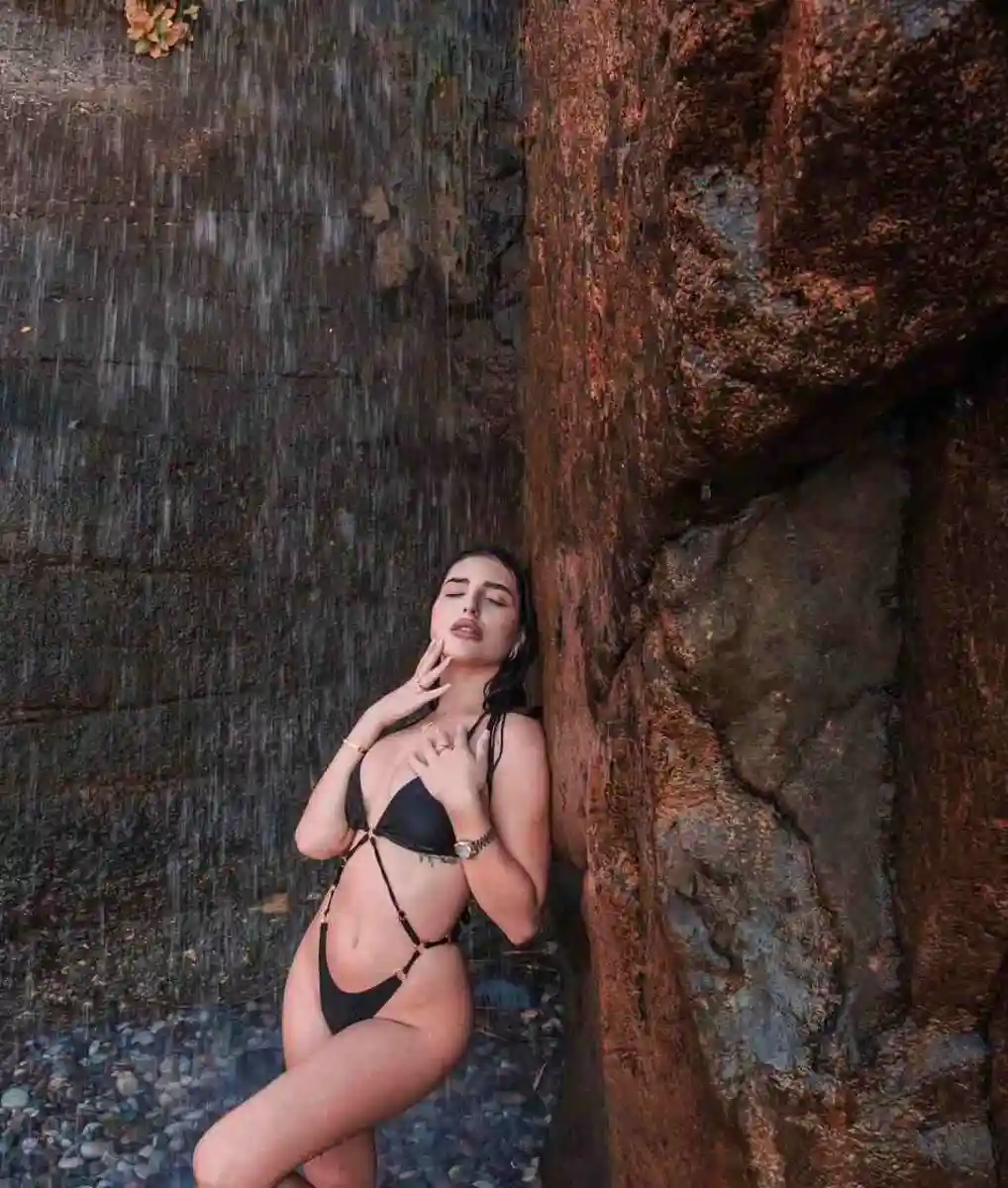 Arina escort in Dubai