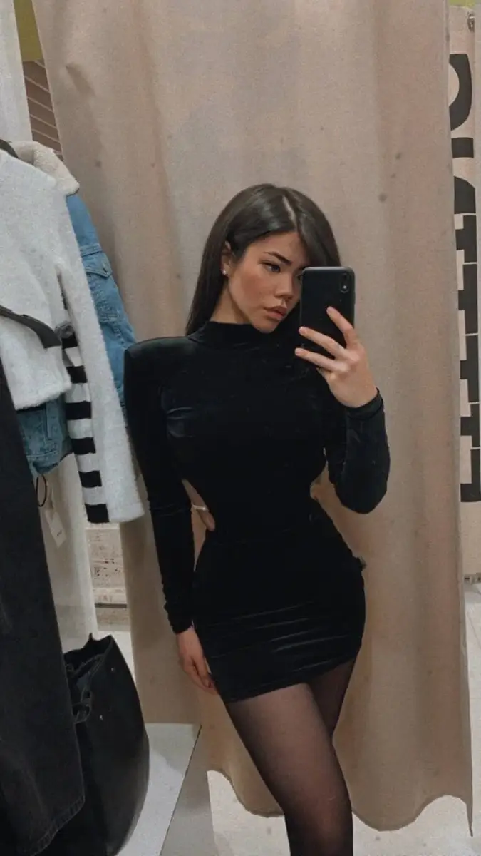 Elina escort in Dubai