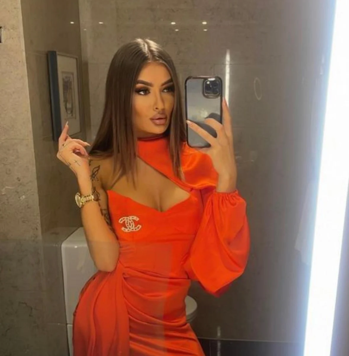 Jeraldine escort in Dubai