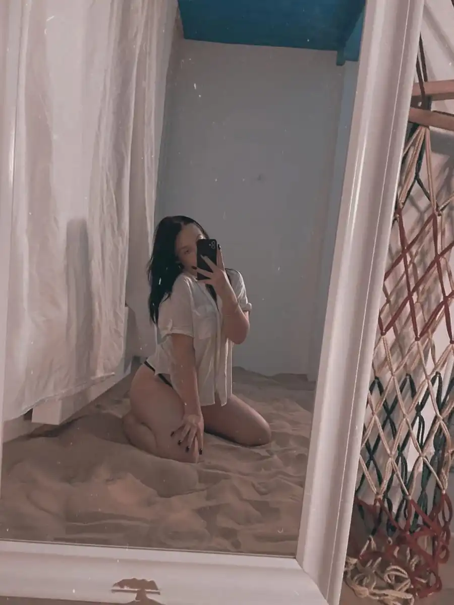 Leyla escort in Dubai