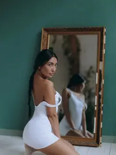 Mira escort in Dubai