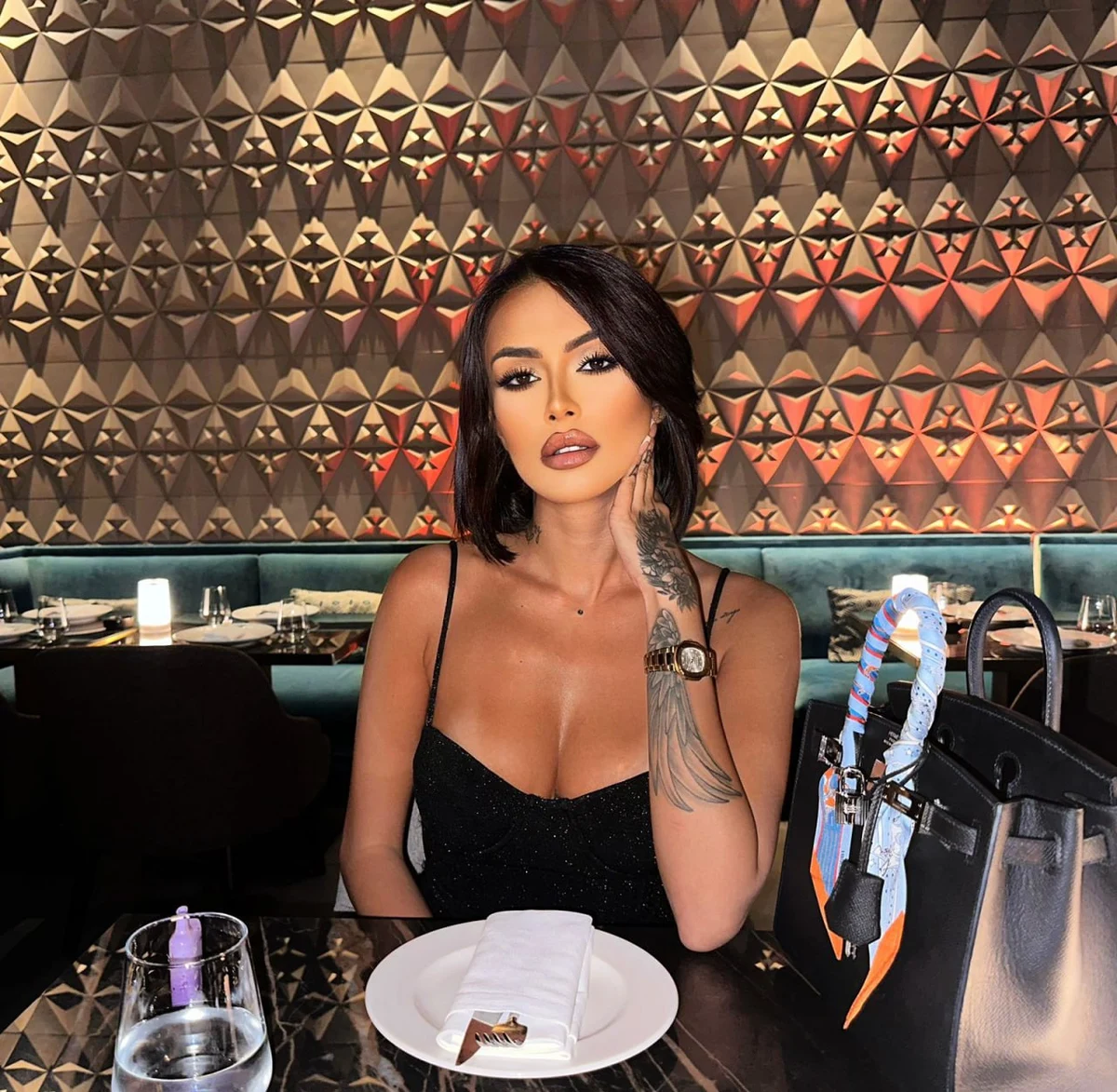 Rosa  escort in Dubai