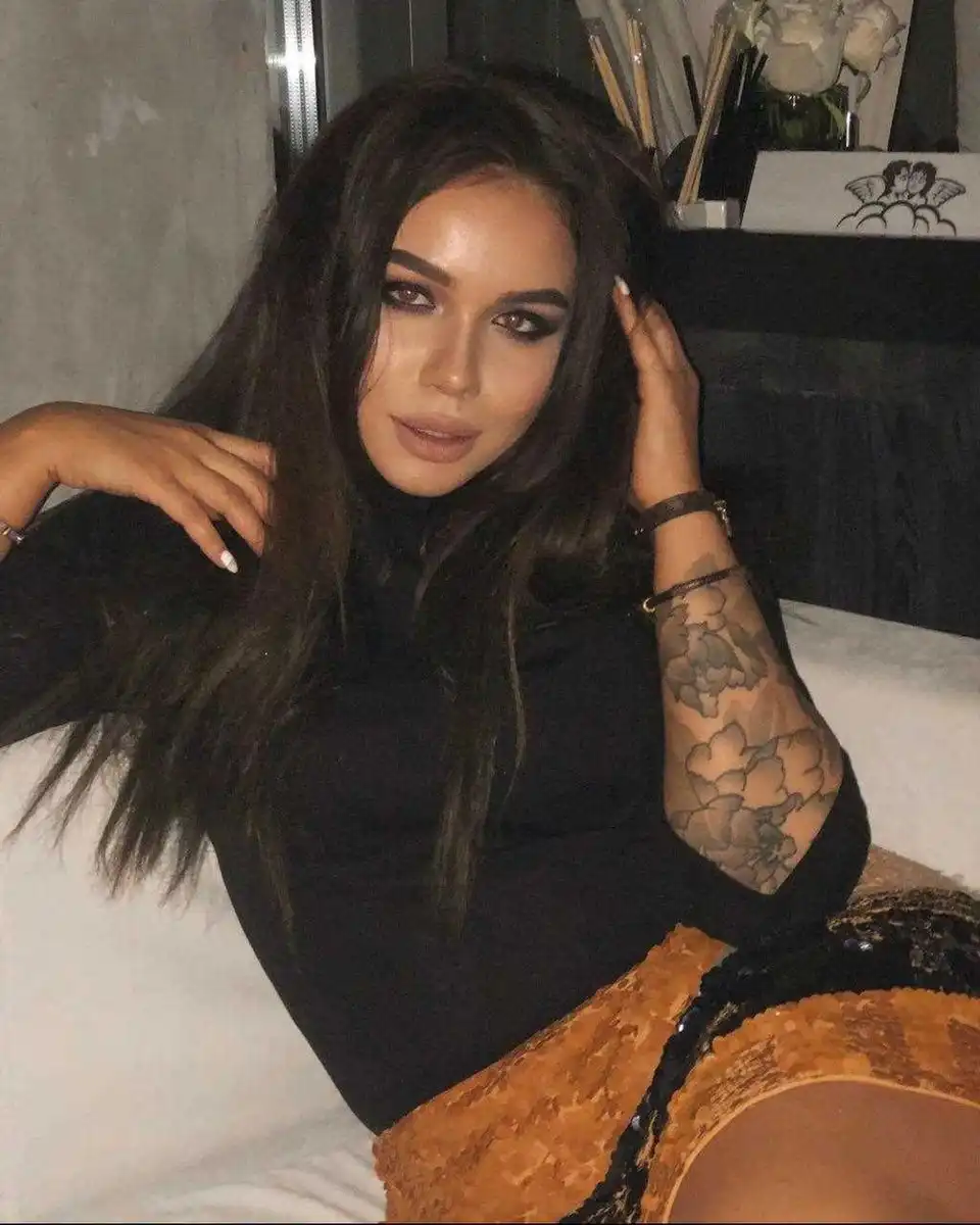 Tina escort in Dubai