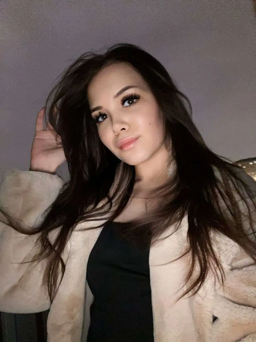 Vladlena escort in Dubai
